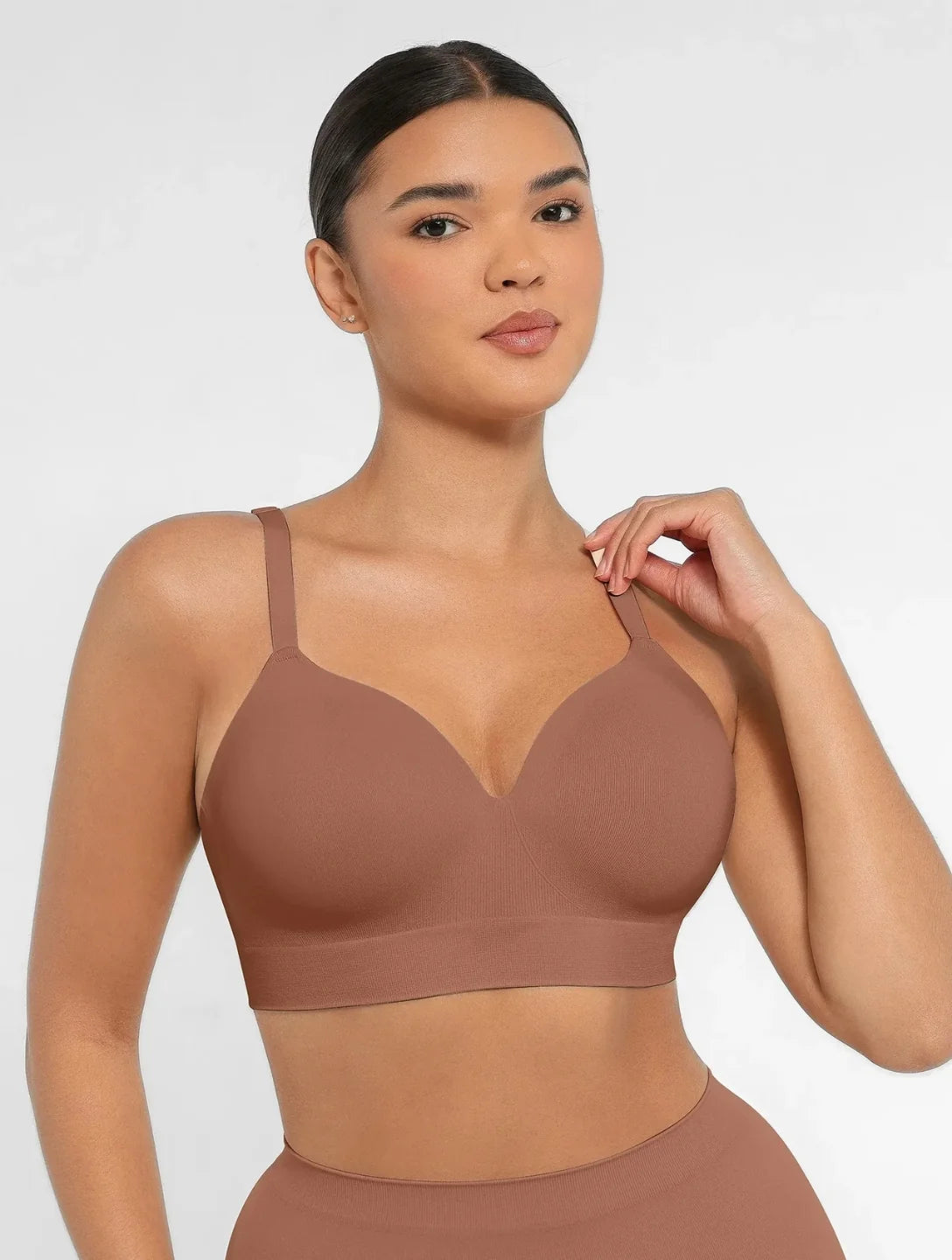 Seamless Wireless Support Bra