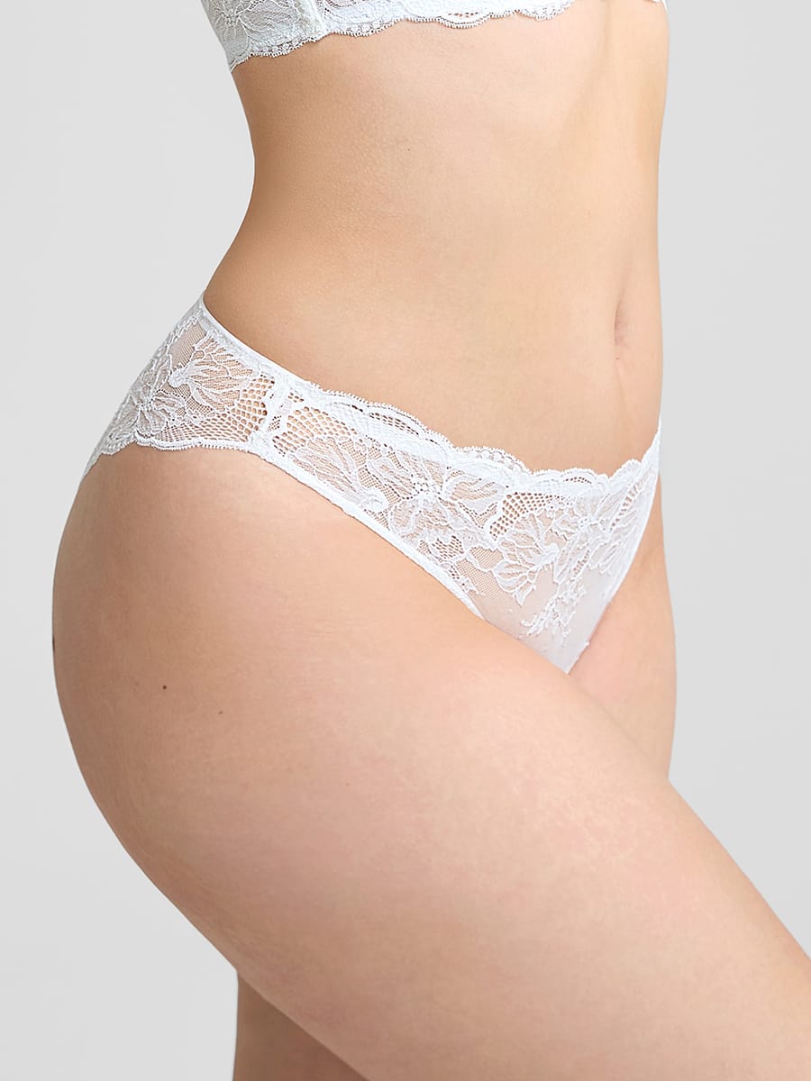 Floral Lace Low-Rise Panties