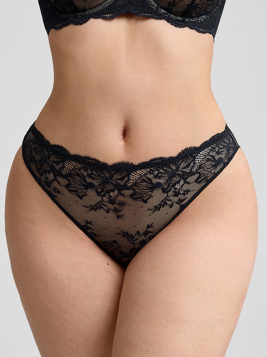 Floral Lace Low-Rise Panties