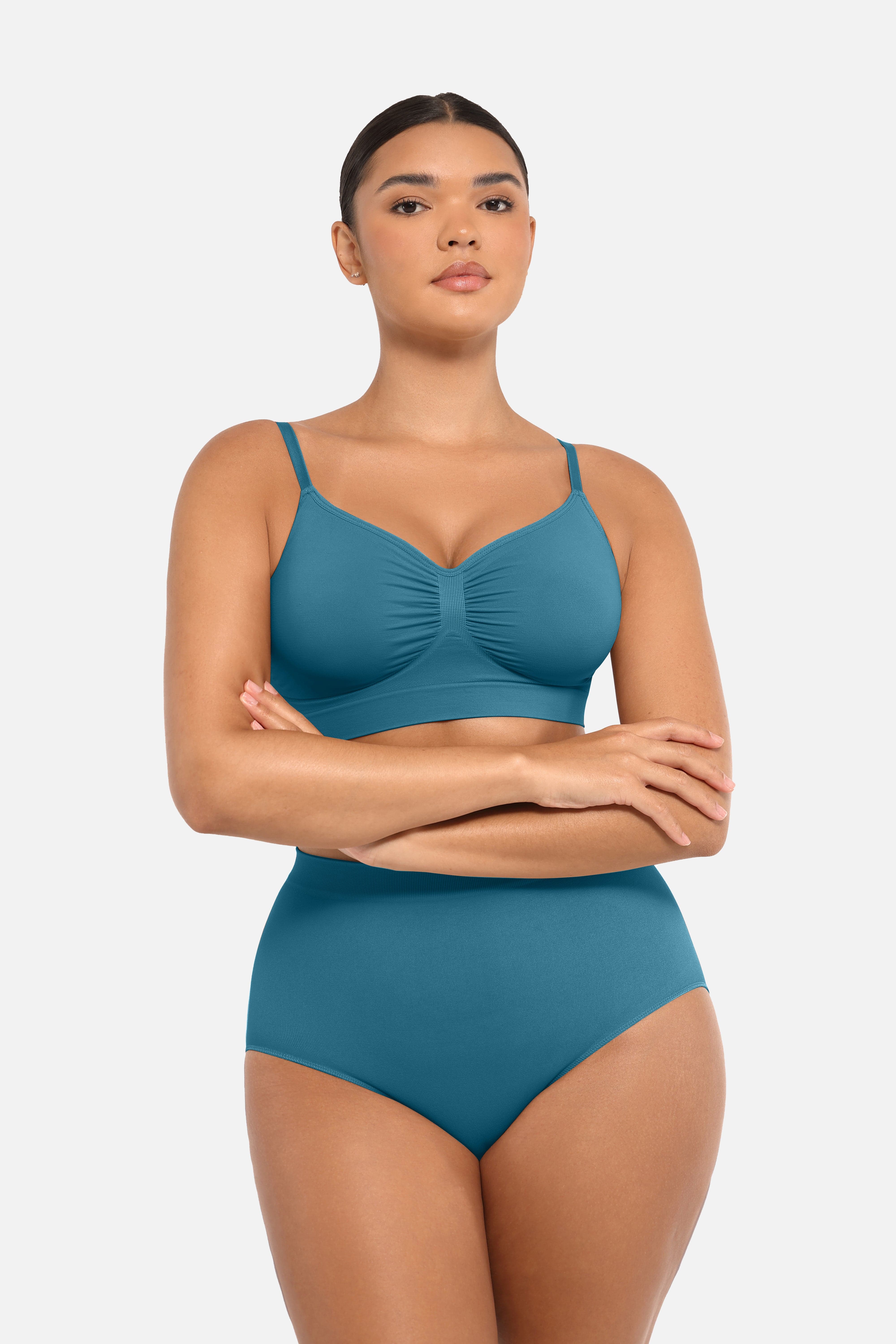 Seamless Peach Hip Brief